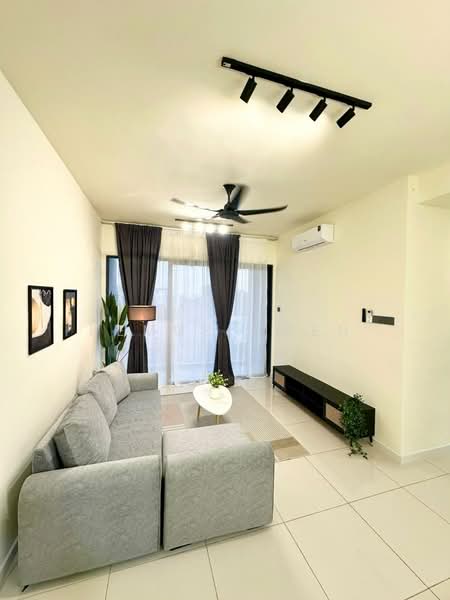 Servis Apartment untuk Disewa di The Era @ Duta North - Remus Chen - Living Room - PropertyGuru.com.my