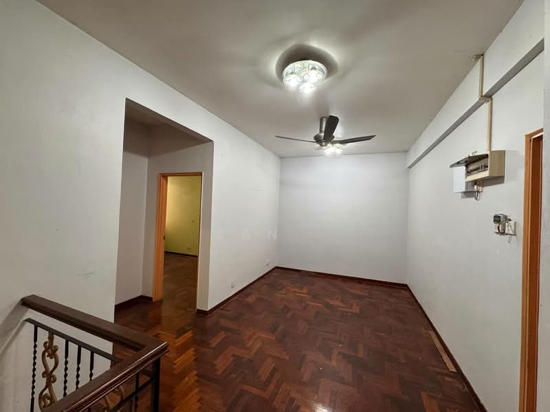 Rumah Teres 2 Tingkat untuk Dijual di Bandar Seri Alam (Masai) - San . - PropertyGuru.com.my