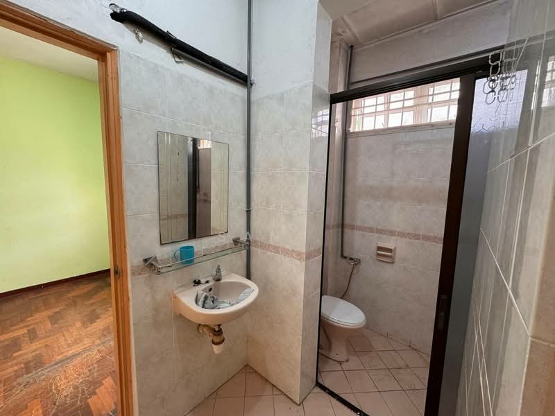 Rumah Teres 2 Tingkat untuk Dijual di Bandar Seri Alam (Masai) - San . - PropertyGuru.com.my