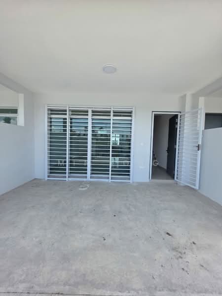 Rumah Teres untuk Dijual di Bandar Dato Onn (Tebrau) - Min Kong - Entrance - PropertyGuru.com.my