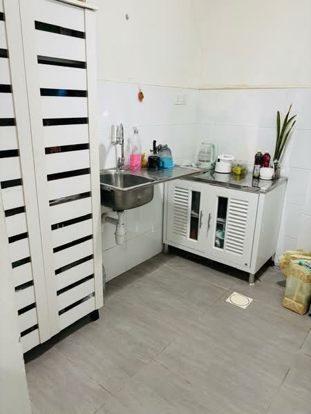Servis Apartment untuk Dijual di Studio Fourteen - Shahril Ramli - Kitchen - PropertyGuru.com.my