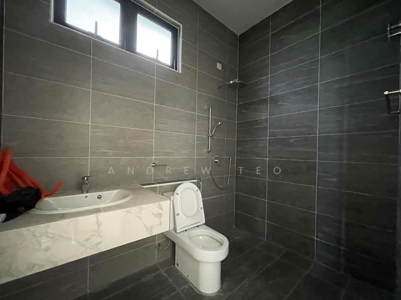 Semi-Detached House for Sale in Nusa Sentral (Iskandar Puteri (Nusajaya)) - Andrew Teo - Bathroom - PropertyGuru.com.my
