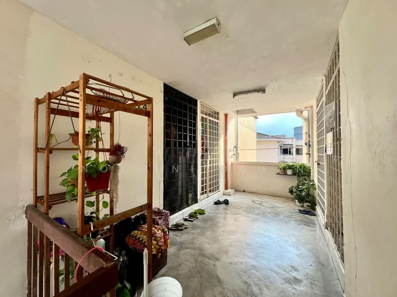 Pangsapuri untuk Dijual di SD Tiara Apartment - Noraini Dahan - PropertyGuru.com.my