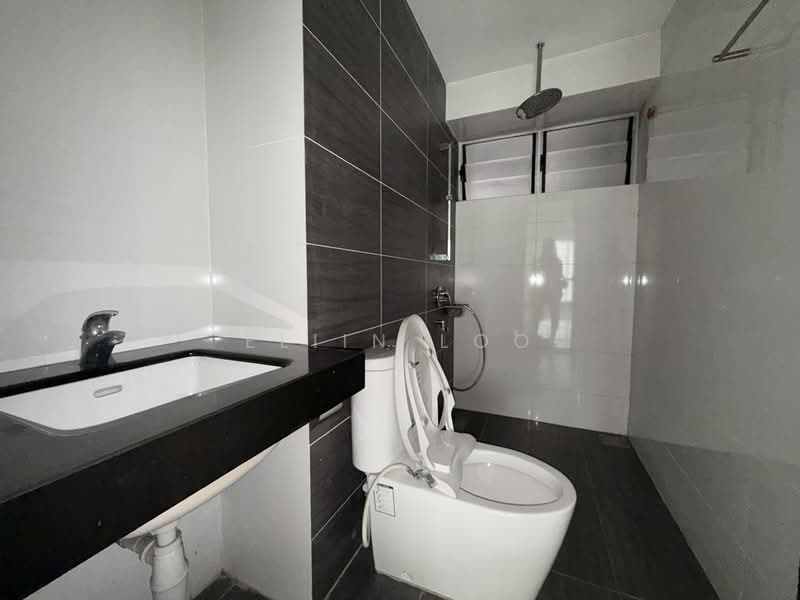 Service Residence for Sale at Molek Pulai - Eliin Loo - PropertyGuru.com.my