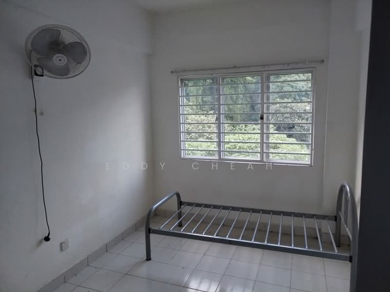 Kondominium untuk Dijual di Nusa Mewah Villa Condominium - Eddy Cheah - Bedroom - PropertyGuru.com.my
