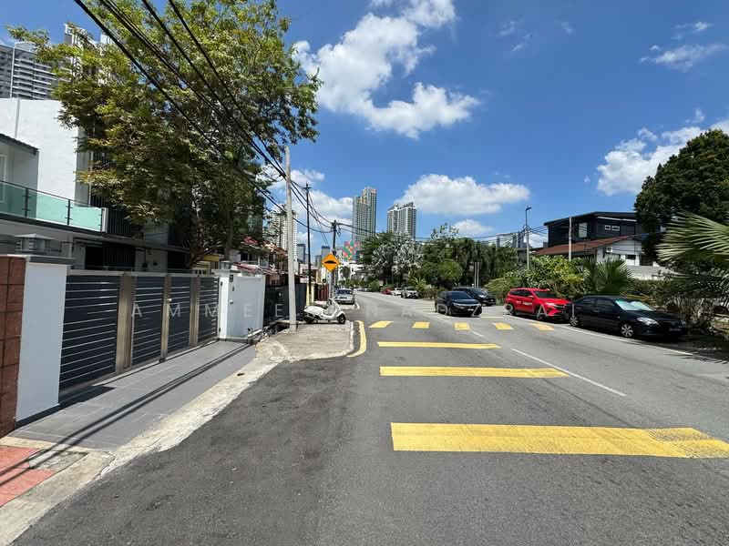 2-storey Terraced House for Sale in Bangsar (Kuala Lumpur) - Ammeer Nadzrai - Exterior - PropertyGuru.com.my