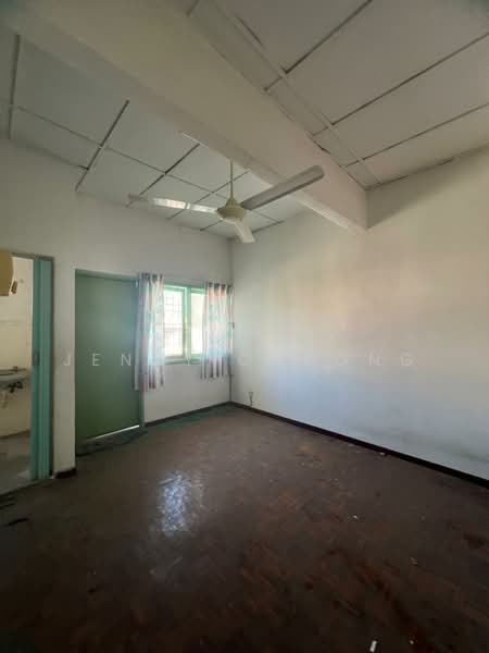 Rumah Teres 2 Tingkat untuk Dijual di Taman Bukit Teratai (Ampang) - Jenny Choong - Interior - PropertyGuru.com.my