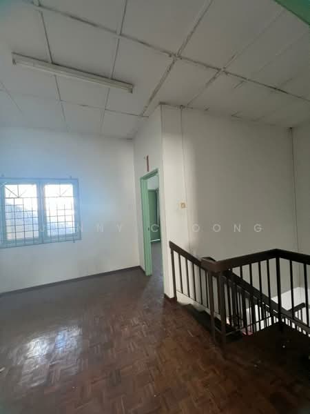 Rumah Teres 2 Tingkat untuk Dijual di Taman Bukit Teratai (Ampang) - Jenny Choong - Interior - PropertyGuru.com.my