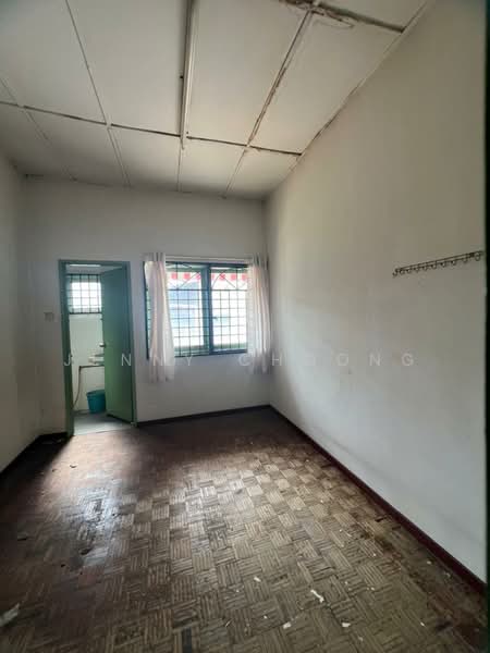 Rumah Teres 2 Tingkat untuk Dijual di Taman Bukit Teratai (Ampang) - Jenny Choong - Interior - PropertyGuru.com.my