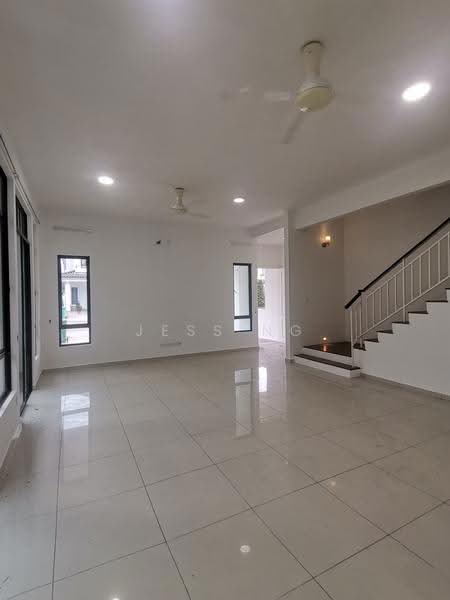 Rumah Kluster untuk Dijual di Semenyih (Selangor) - jess ng - Living Room - PropertyGuru.com.my