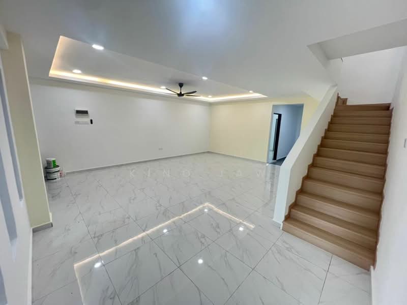 Rumah Teres 2 Tingkat untuk Dijual di Taman Sri Skudai (Skudai) - Kino Jaw - Living Room - PropertyGuru.com.my