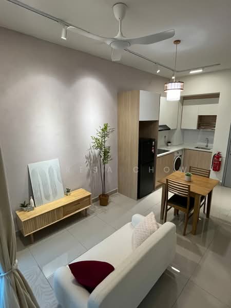 Servis Apartment untuk Disewa di 121 Residences - Teresa Chow - Living Room - PropertyGuru.com.my