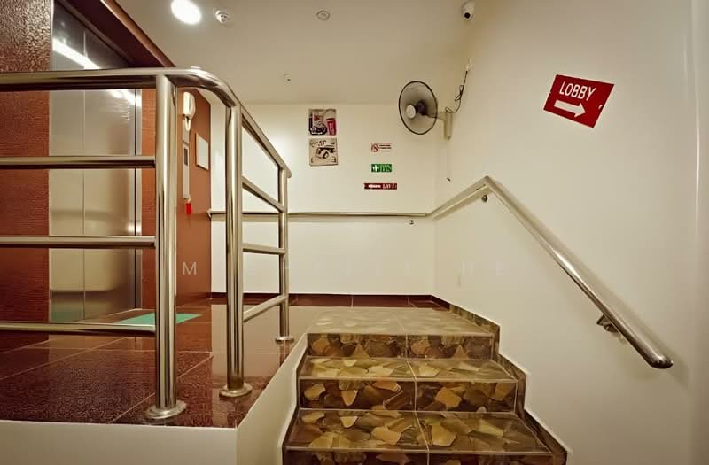Shop / Office for Rent in Taman Desa Cemerlang (Ulu Tiram) - Michelle He - Lobby - PropertyGuru.com.my