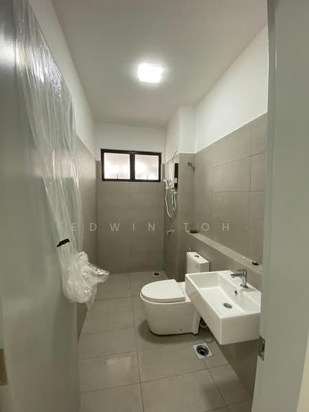 2-storey Terraced House for Rent in Austin Crest (Johor Bahru) - Edwin Toh - Bathroom - PropertyGuru.com.my