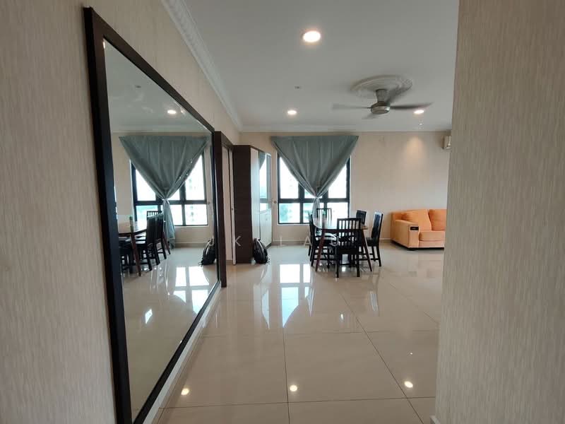 Kondominium untuk Disewa di Zefer Hill Residence - JK Lau - Living Room - PropertyGuru.com.my