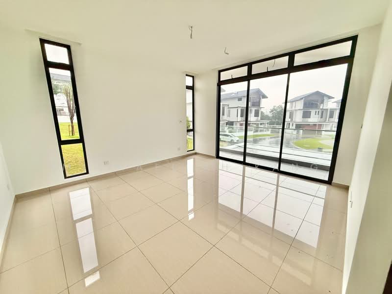 Cluster House for Sale in Horizon Hills (Iskandar Puteri (Nusajaya)) - Michael Ah Kang - Living Room - PropertyGuru.com.my