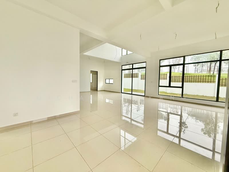 Cluster House for Sale in Horizon Hills (Iskandar Puteri (Nusajaya)) - Michael Ah Kang - Living Room - PropertyGuru.com.my