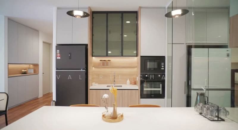 Kondominium untuk Dijual di Canning Residences - Valerie Chai - Kitchen - PropertyGuru.com.my