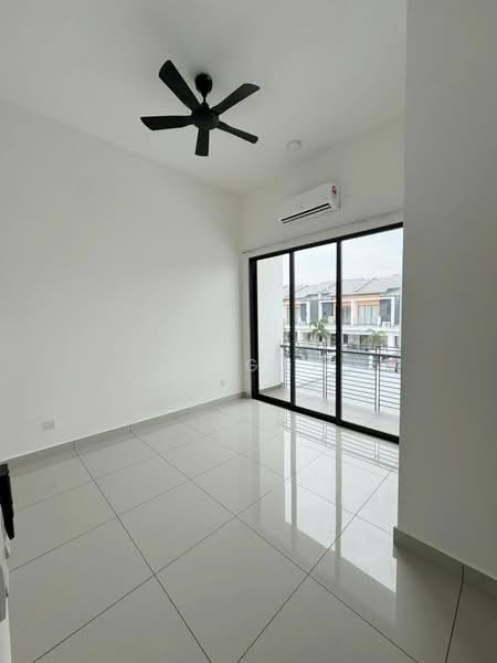 Rumah Teres 2 Tingkat untuk Disewa di Telok Panglima Garang (Selangor) - JH Goh - Interior - PropertyGuru.com.my