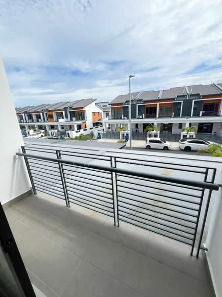 Rumah Teres 2 Tingkat untuk Disewa di Telok Panglima Garang (Selangor) - JH Goh - PropertyGuru.com.my
