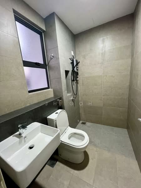 Rumah Teres 2 Tingkat untuk Disewa di Telok Panglima Garang (Selangor) - JH Goh - Bathroom - PropertyGuru.com.my