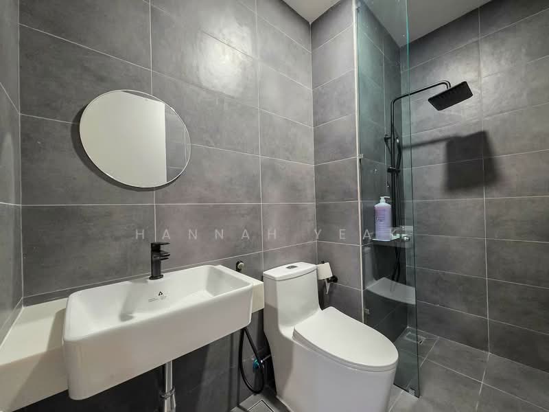 Service Residence for Sale at Megah Rise - Hannah Yeak - Bathroom - PropertyGuru.com.my