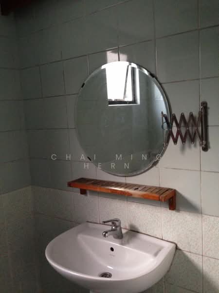 Kondominium untuk Disewa di Cyber Heights Villa - Chai Ming Hern - Bathroom - PropertyGuru.com.my