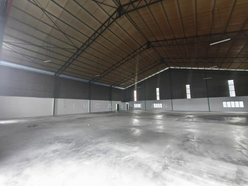 Gudang untuk Disewa di Kampung Baru Sungai Buloh (Sungai Buloh) - Lucas Tan - Interior - PropertyGuru.com.my