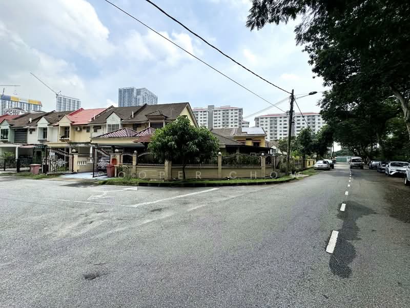 Rumah Teres 2 Tingkat untuk Dijual di Damansara Jaya (Petaling Jaya) - Cooper Chow - Exterior - PropertyGuru.com.my