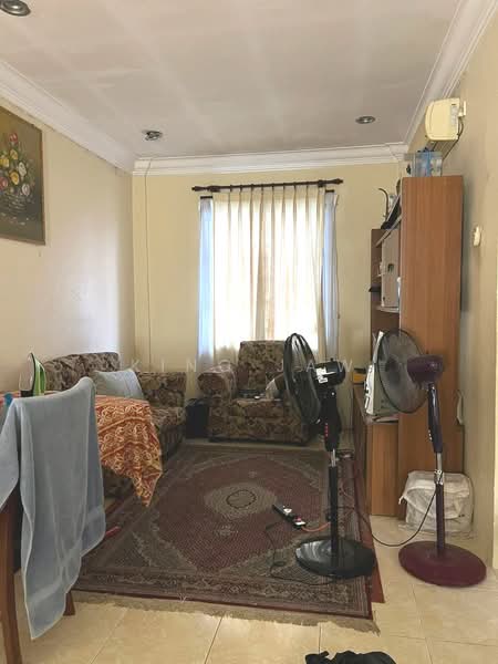 Semi-Detached House for Sale in Taman Putri Kulai (Kulai) - Kino Jaw - Living Room - PropertyGuru.com.my