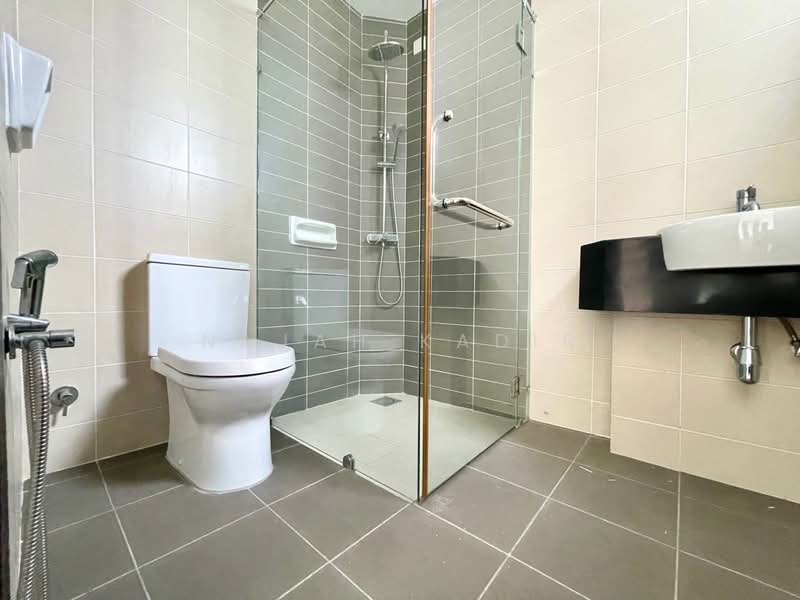 Kondominium untuk Dijual di Gardenview Residences - Najah Kadir - Bathroom - PropertyGuru.com.my