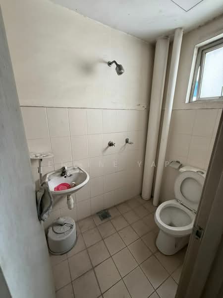 Condominium for Sale at Symphony Heights (Simfoni Heights) - Elaine Yap - Bathroom - PropertyGuru.com.my