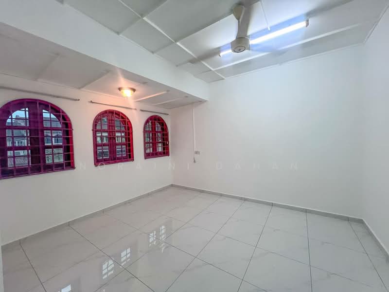 Rumah Teres 2 Tingkat untuk Dijual di Taman Megah (Cheras) - Noraini Dahan - Interior - PropertyGuru.com.my