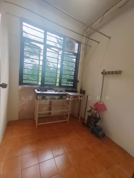 Pangsapuri untuk Dijual di SD Tiara Apartment - Kenny Chong - Kitchen - PropertyGuru.com.my