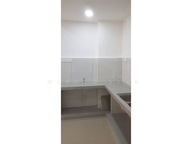 Pangsapuri untuk Dijual di Vista Bukit Dumbar - Mervyn Seah - Kitchen - PropertyGuru.com.my