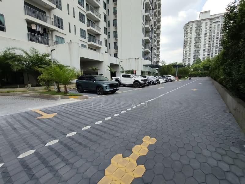 Kondominium untuk Dijual di Zefer Hill Residence - JK Lau - Exterior - PropertyGuru.com.my