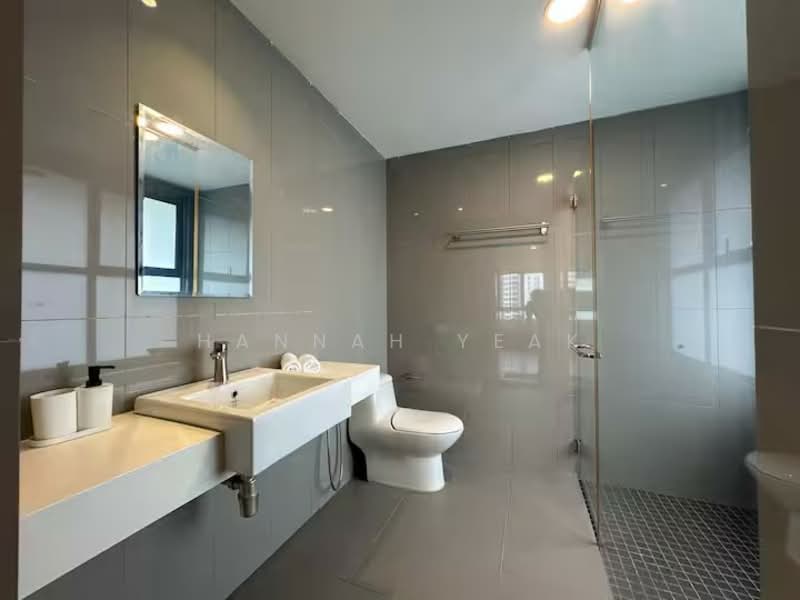 Service Residence for Sale at Megah Rise - Hannah Yeak - Bathroom - PropertyGuru.com.my