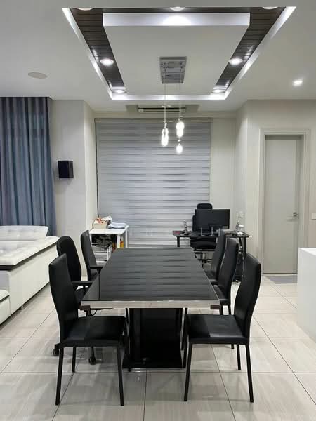 Kondominium untuk Dijual di The LIGHT COLLECTION II - Evonne Lim - Dining Room - PropertyGuru.com.my