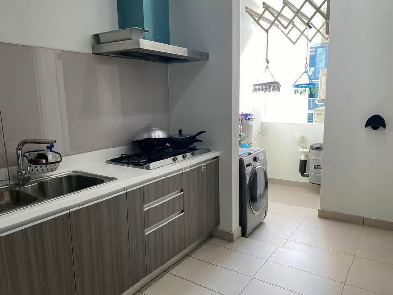 Kondominium untuk Dijual di The LIGHT COLLECTION II - Evonne Lim - Kitchen - PropertyGuru.com.my
