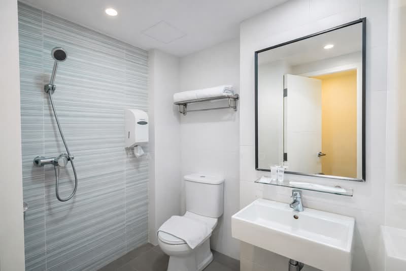 Hotel / Resort for Rent in BANDAR PUCHONG JAYA (Puchong) - Seamus Kor - Bathroom - PropertyGuru.com.my