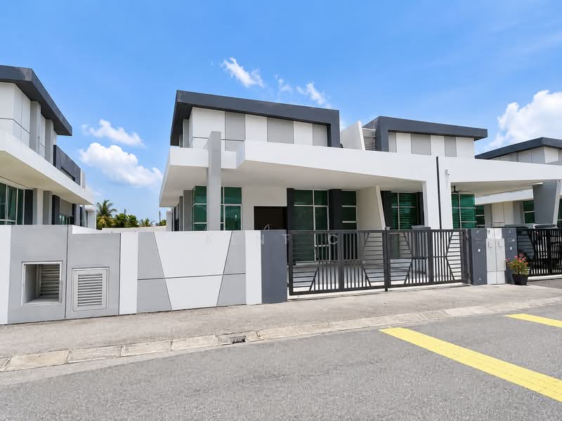 Rumah Berkembar untuk Dijual di Ipoh (Perak) - Kent C - PropertyGuru.com.my