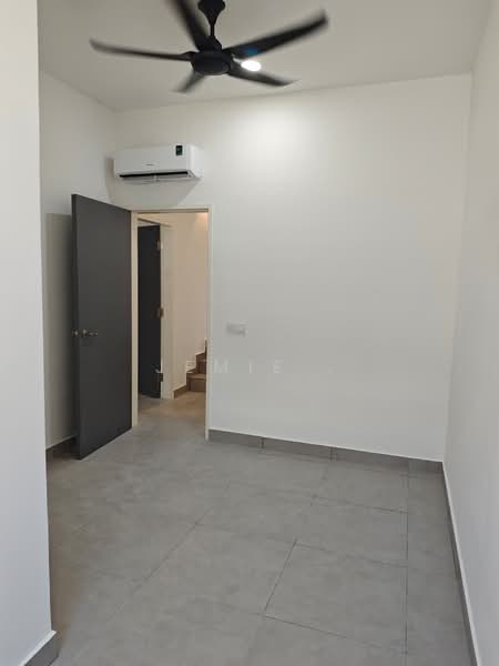 2-storey Terraced House for Rent in Taman Mount Austin (Tebrau) - Jemie . - PropertyGuru.com.my