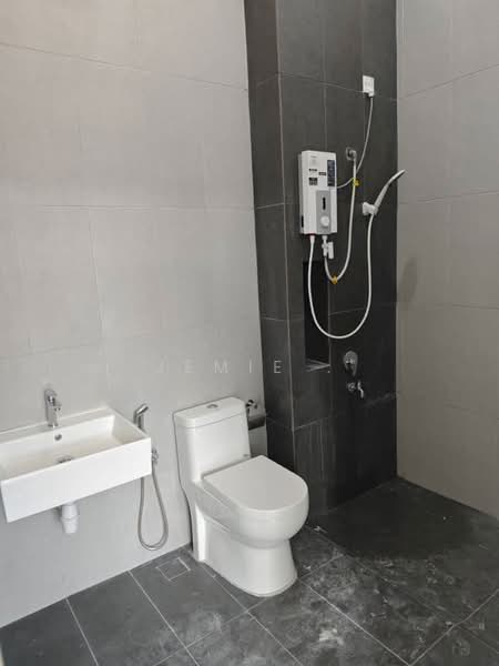 2-storey Terraced House for Rent in Taman Mount Austin (Tebrau) - Jemie . - PropertyGuru.com.my