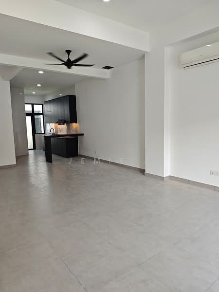 2-storey Terraced House for Rent in Taman Mount Austin (Tebrau) - Jemie . - PropertyGuru.com.my