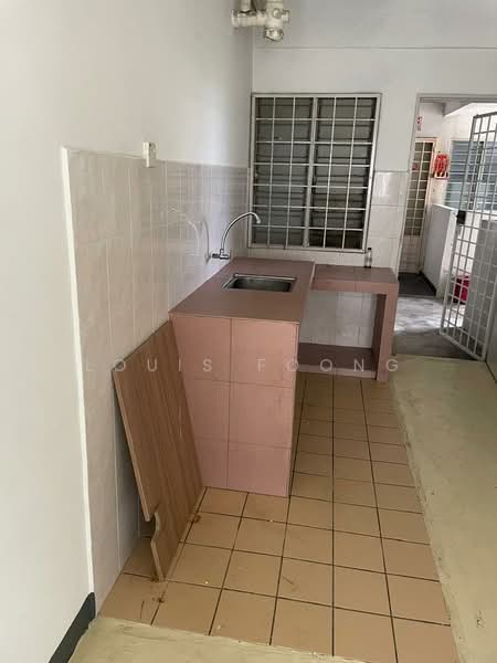 Pangsapuri untuk Dijual di Laman Damai (Li Garden) - Louis Foong - Kitchen - PropertyGuru.com.my