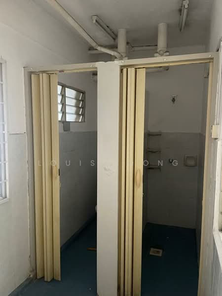 Pangsapuri untuk Dijual di Laman Damai (Li Garden) - Louis Foong - Bathroom - PropertyGuru.com.my