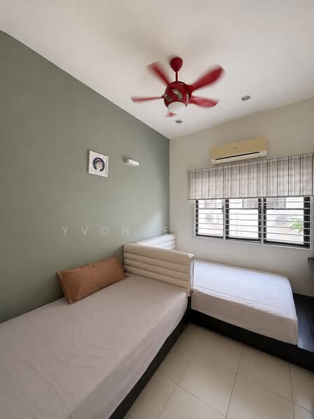 2.5-storey Terraced House for Sale in Bukit Gambir (Gelugor) - Yvonne Loh - Bedroom - PropertyGuru.com.my