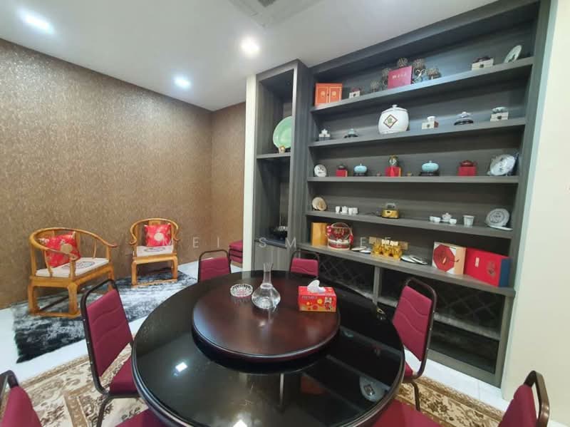 Rumah Banglo untuk Dijual di Batu 9 (Cheras) - Mei SM Lee - The Royale Dining Room - PropertyGuru.com.my