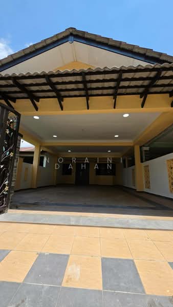 Rumah Teres untuk Dijual di Taman Nilai Perdana (Nilai) - Noraini Dahan - Exterior - PropertyGuru.com.my