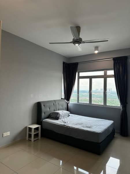 Condominium for Sale at Fairway Suites - Robin Teo - Bedroom - PropertyGuru.com.my